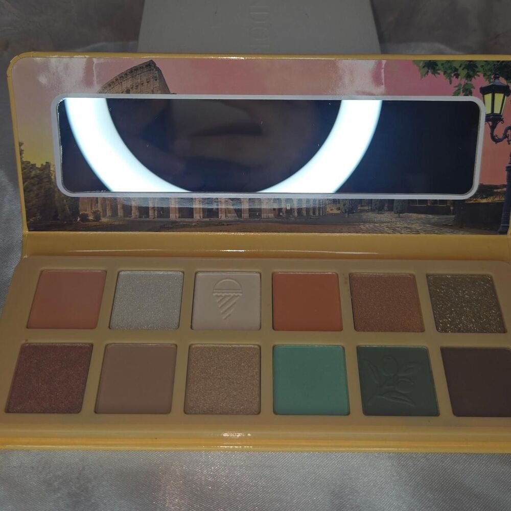 Essence multi Makeup
